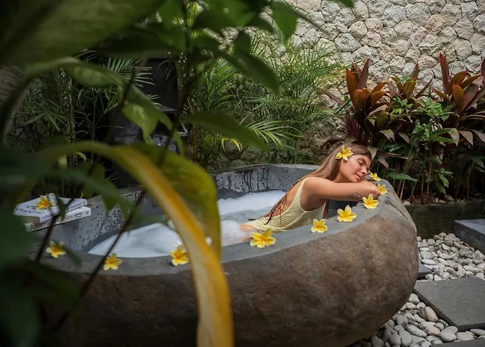Fraser Baye Villa Uluwatu