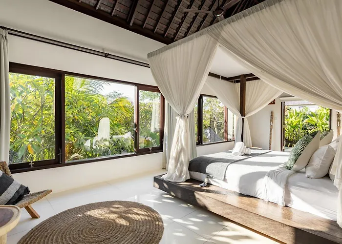 Fraser Baye * Uluwatu
